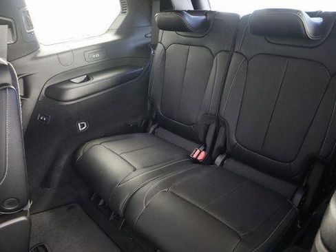 New 2025 Jeep Grand Cherokee L Overland image 9