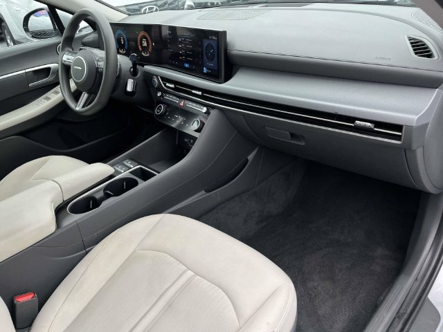 Used 2024 Hyundai Sonata SEL FWD image 22