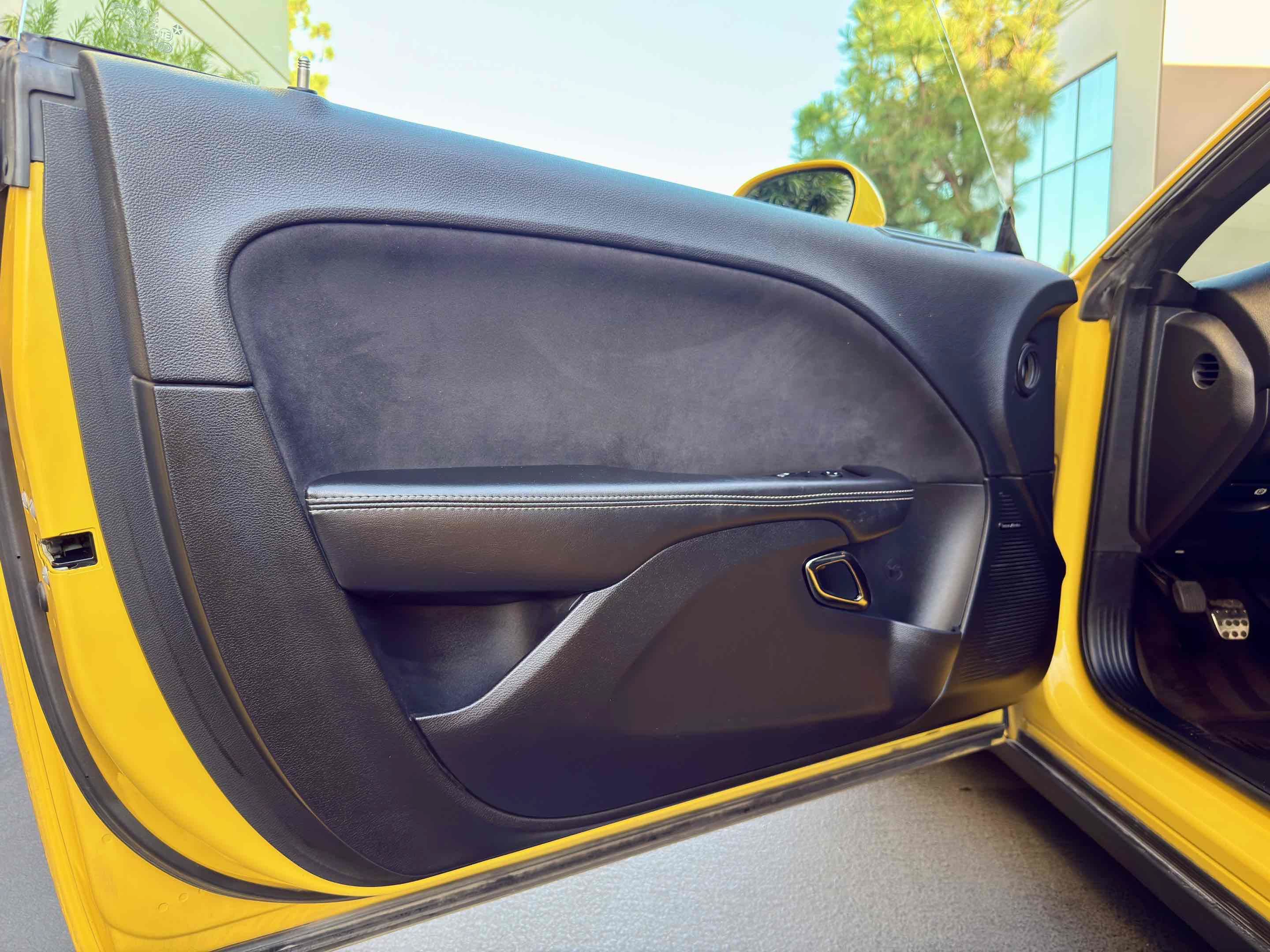 Used 2019 Dodge Challenger SRT Hellcat w/ Widebody Package RWD image 35