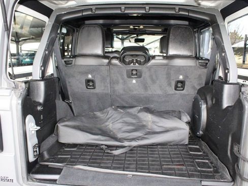 Used 2022 Jeep Wrangler Unlimited Sahara AWD/4WD image 52