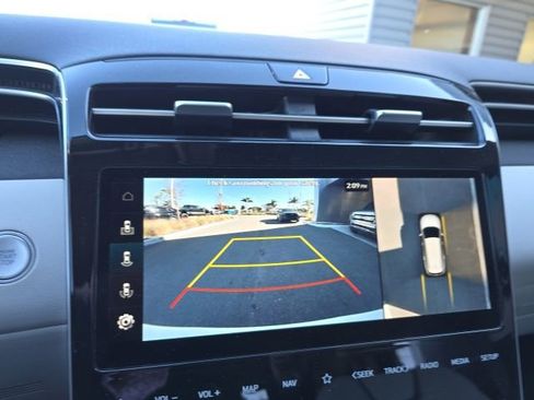 Used 2022 Hyundai Tucson Limited w/ Cargo Package image 14