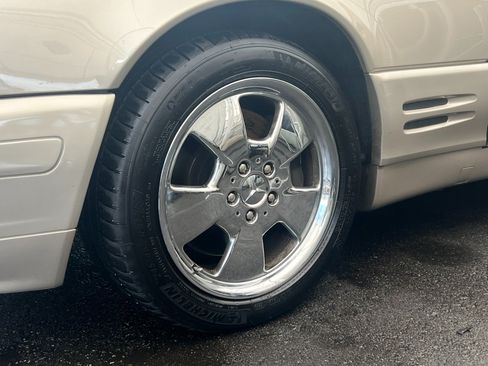 Used 1999 Mercedes-Benz SL 500 image 44