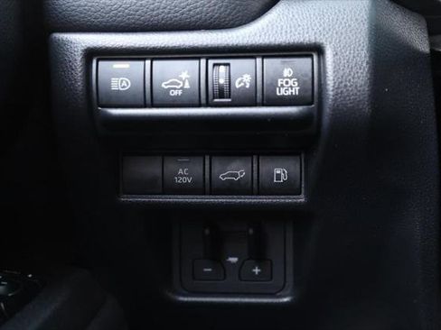 Certified 2024 Toyota Land Cruiser image 19