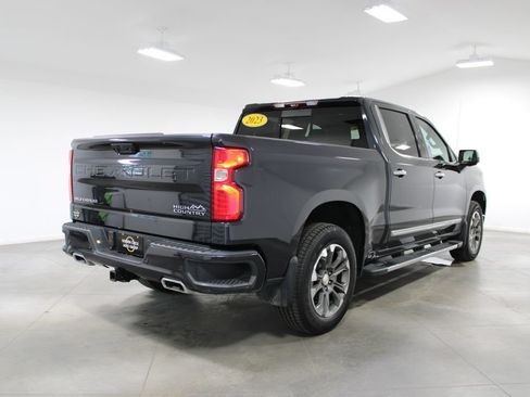 Used 2023 Chevrolet Silverado 1500 High Country w/ Technology Package AWD/4WD image 12