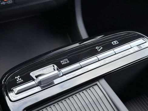 New 2026 Hyundai Tucson Blue SE image 19