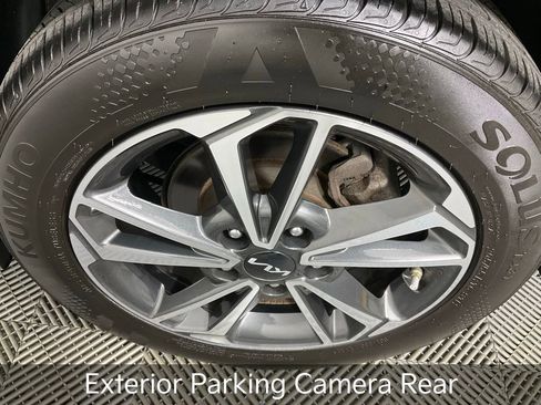 Certified 2023 Kia Forte LXS image 9