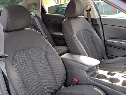 Used 2019 Kia Optima LX FWD image 24