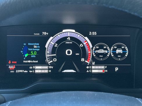 Used 2024 Toyota Tundra Platinum AWD/4WD image 21