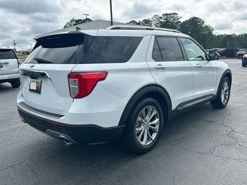 Used 2021 Ford Explorer Limited w/ Equipment Group 301A RWD image 6