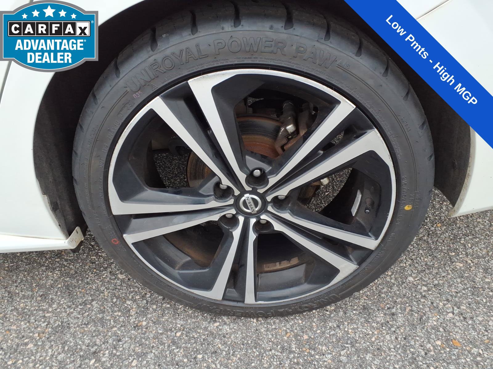 Used 2020 Nissan Sentra SR FWD image 11