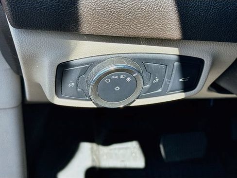 Used 2018 Lincoln MKC Premiere AWD/4WD image 15