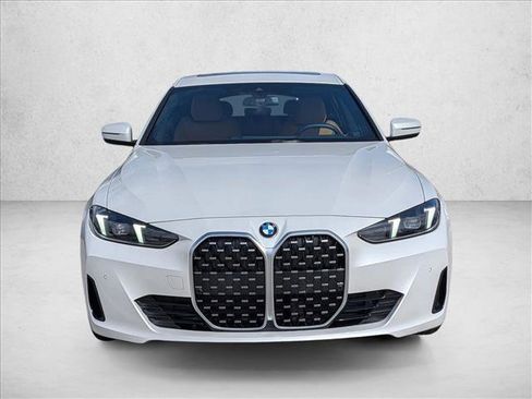 Used 2025 BMW 430i xDrive w/ Premium Package image 2