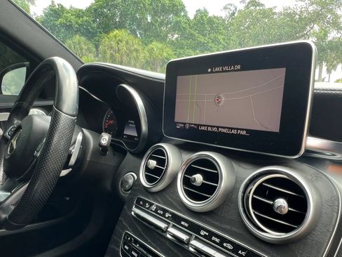 Used 2015 Mercedes-Benz C 300 4MATIC Sedan image 37