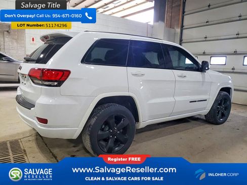 Used 2017 Jeep Grand Cherokee Altitude AWD/4WD image 4