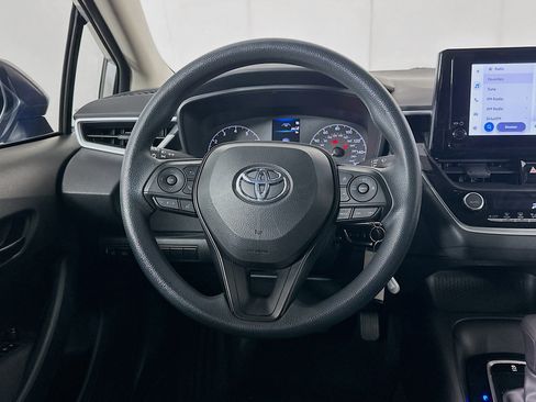 Used 2023 Toyota Corolla LE image 17