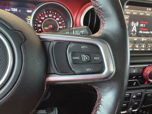 Used 2020 Jeep Gladiator Rubicon AWD/4WD image 24