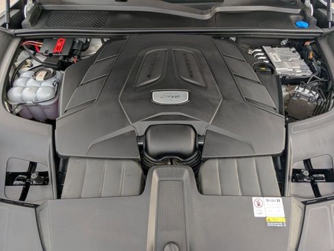 Used 2023 Porsche Cayenne S image 28