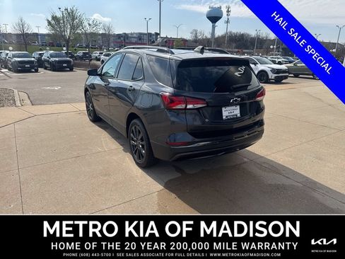Used 2022 Chevrolet Equinox RS w/ RS Leather Package AWD/4WD image 3