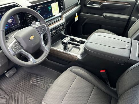 New 2026 Chevrolet Silverado 1500 LT AWD/4WD image 9
