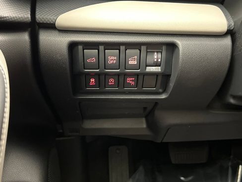 Used 2023 Subaru Forester Limited AWD/4WD image 61