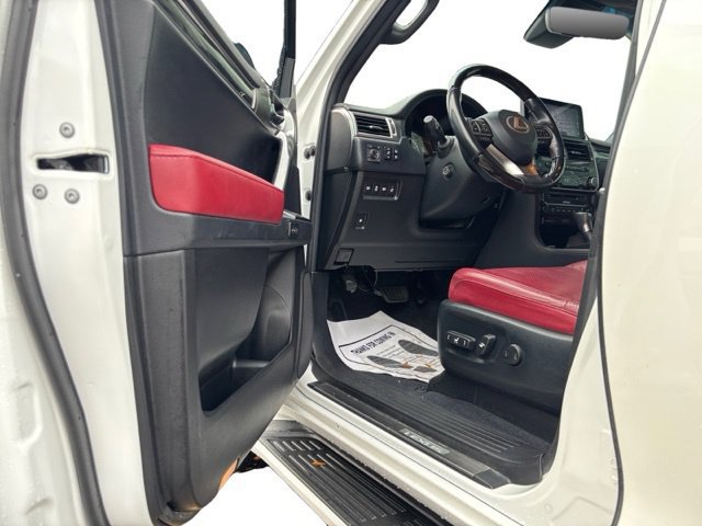Used 2022 Lexus GX 460 Luxury w/ Accessory Package AWD/4WD image 8