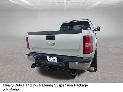 Used 2011 Chevrolet Silverado 2500 LT w/ Interior Plus Package AWD/4WD image 12