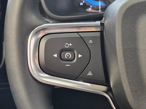 Certified 2023 Volvo XC40 Recharge Ultimate w/ Protection Package Premier image 35