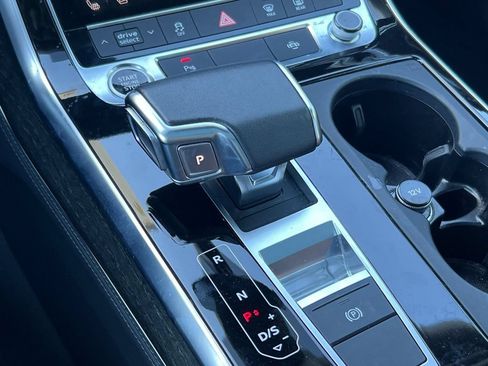 Certified 2024 Audi Q7 3.0T Premium Plus AWD/4WD image 29