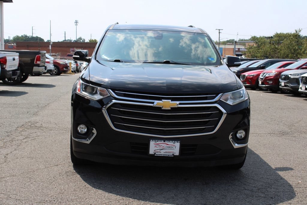 Used 2019 Chevrolet Traverse LT w/ LT Premium Package AWD/4WD image 2