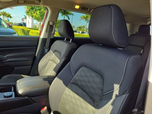 Used 2024 Nissan Pathfinder SV w/ Cargo Package AWD/4WD image 20