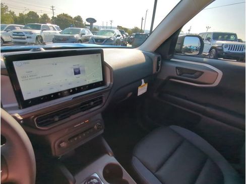 New 2025 Ford Bronco Sport Outer Banks w/ Outer Banks Tech Package+ AWD/4WD image 18