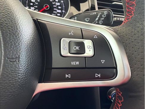 Used 2019 Volkswagen GTI SE w/ SE Experience Package FWD image 18
