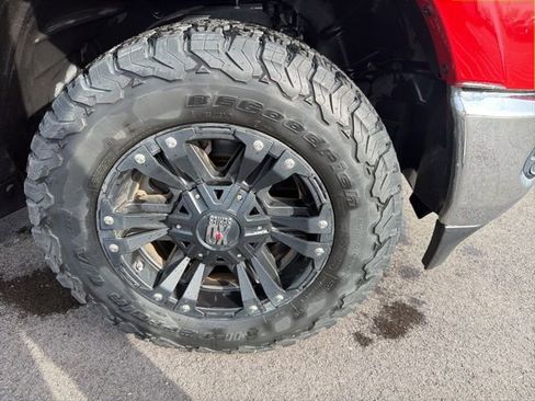 Used 2021 RAM 1500 Laramie w/ Off Road Group image 5