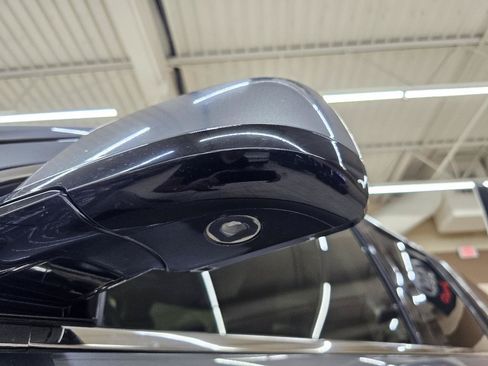 Used 2020 Chevrolet Tahoe LT RWD image 11