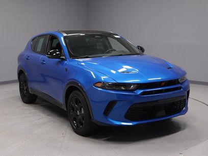 Used 2024 Dodge Hornet R/T Plus w/ Tech Pack Plus w/o Parking
