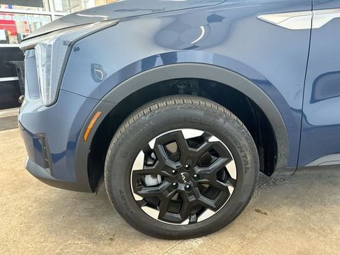 Certified 2024 Kia Sorento S AWD/4WD image 20