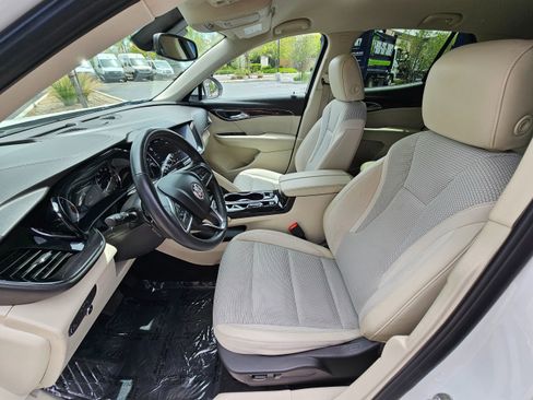 Used 2023 Buick Envision Preferred image 14