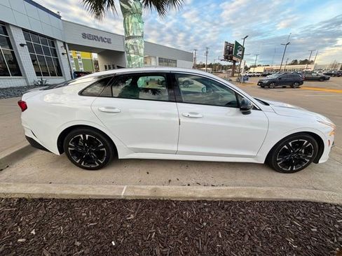 Used 2023 Kia K5 GT-Line image 15