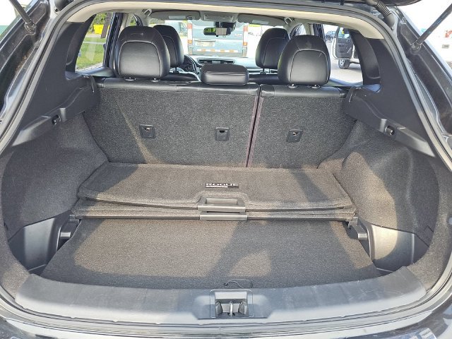 Used 2019 Nissan Rogue Sport SL FWD image 17