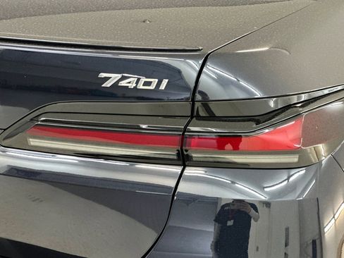 New 2026 BMW 740i w/ Premium Package image 12