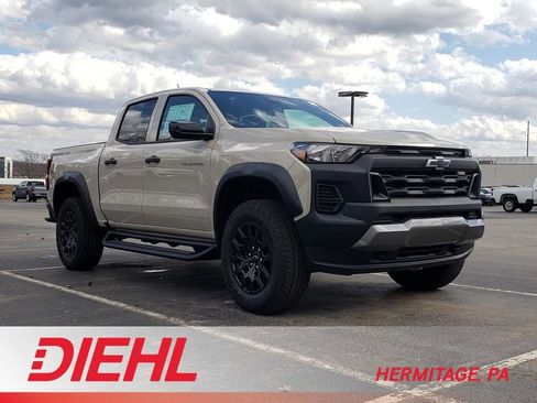 New 2026 Chevrolet Colorado Trail Boss AWD/4WD image 1