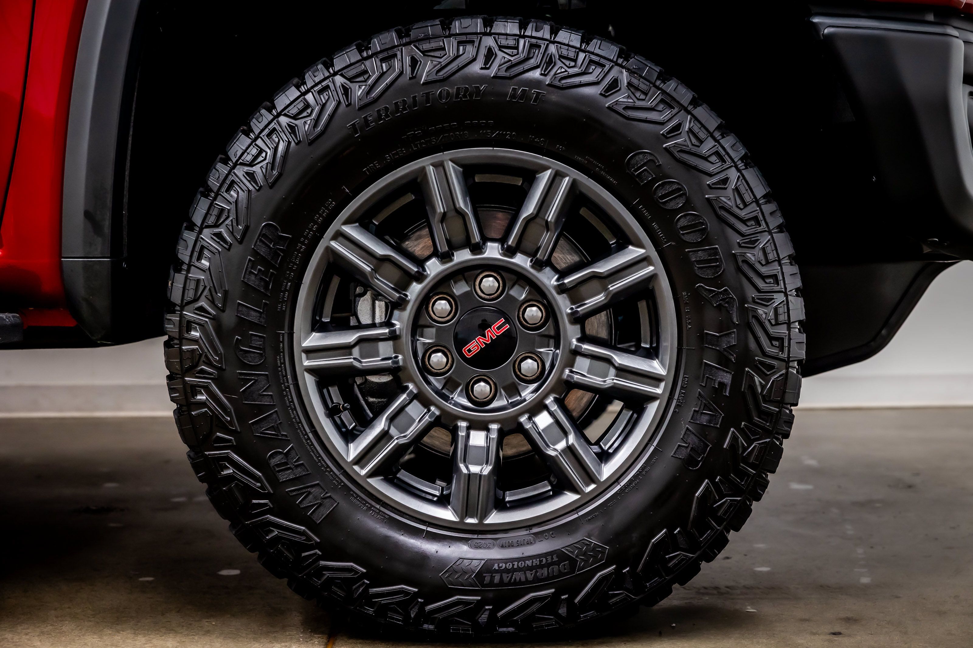 Used 2026 GMC Sierra 1500 AT4X AWD/4WD image 40
