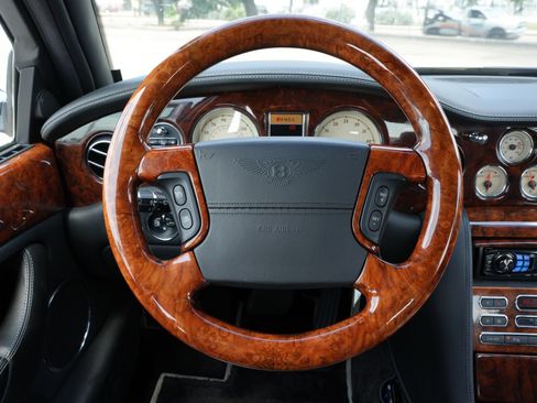 Used 2007 Bentley Arnage R RWD image 10