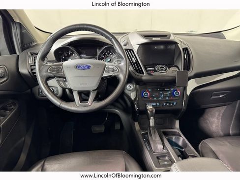 Used 2017 Ford Escape Titanium w/ Equipment Group 301A AWD/4WD image 17