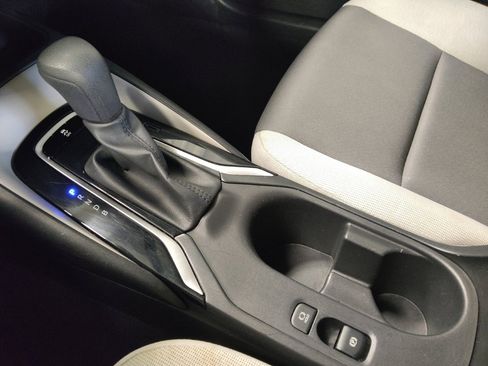 Used 2023 Toyota Corolla LE image 26