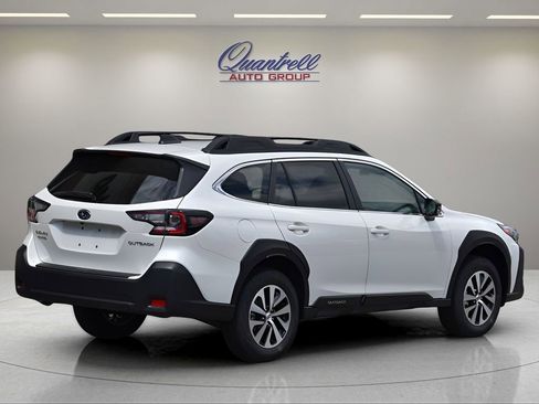 Used 2025 Subaru Outback Premium w/ Popular Package #1 image 4