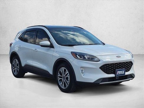 Used 2022 Ford Escape SEL FWD image 3