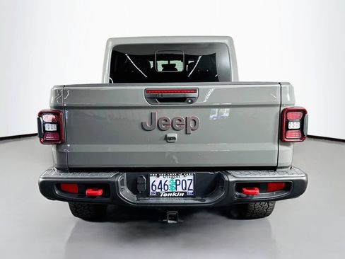 Used 2023 Jeep Gladiator Rubicon w/ Cold Weather Group AWD/4WD image 7