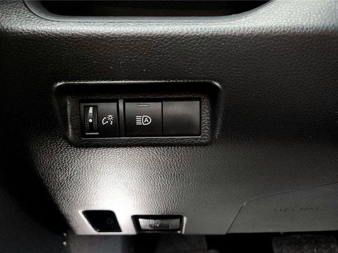 Used 2023 Toyota RAV4 LE image 31