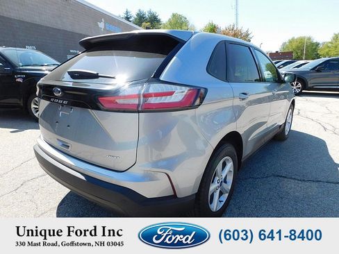 Used 2021 Ford Edge SE image 9